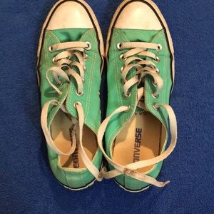 Converse chuck Taylor women 8 men 6 green